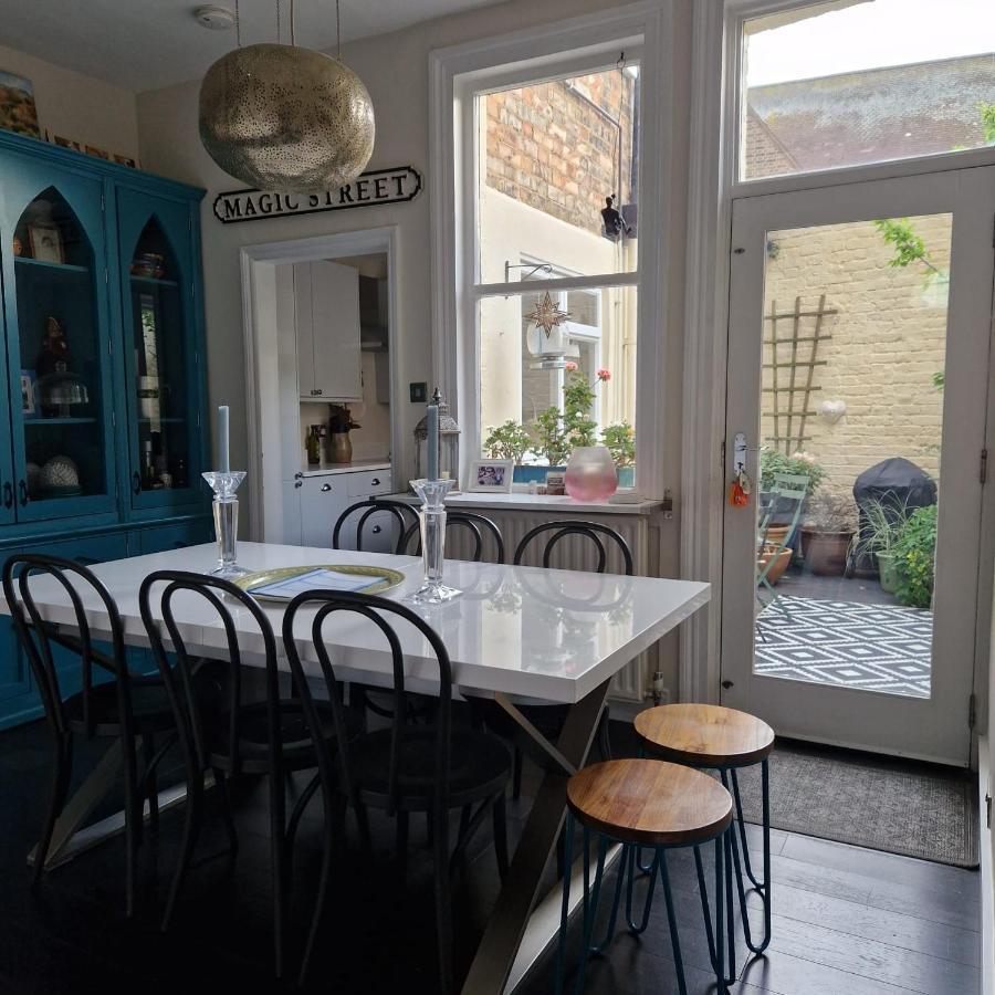 Ferienwohnung Colourful 2 Bed 2 Bath Tooting House London Exterior foto